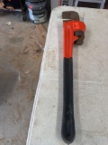 Pipe wrench