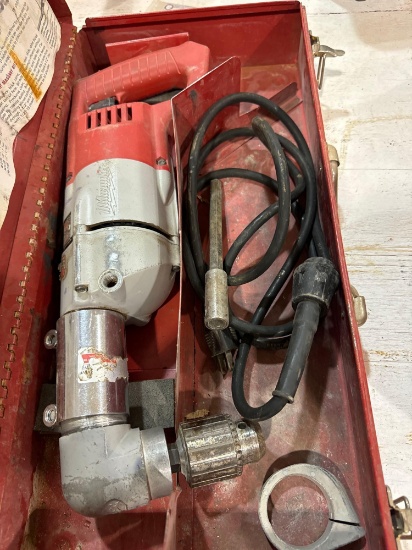 Milwaukee right angle drill in case