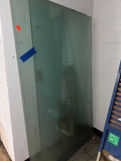 Glass measurements in photos 7 times the money