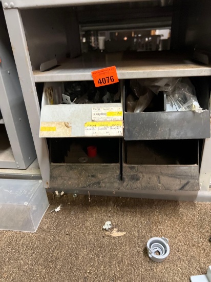 Storage container with some fittings inside Measurements in photos