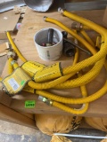 Gas gas connectors
