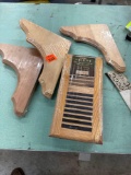 Wood decorativeshelf braces and wooden floor vent cover