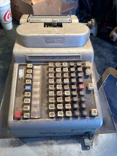 Antique RC Allen Cash register likely from the 1950's, mechanical machine. Model number in photos