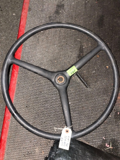 Tractor steering wheel