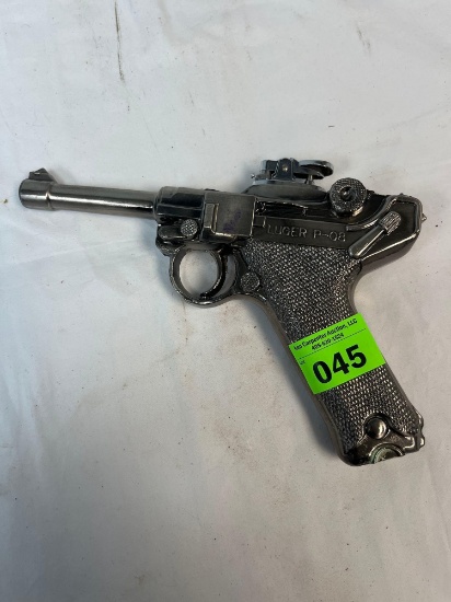 Luger P-08 lighter