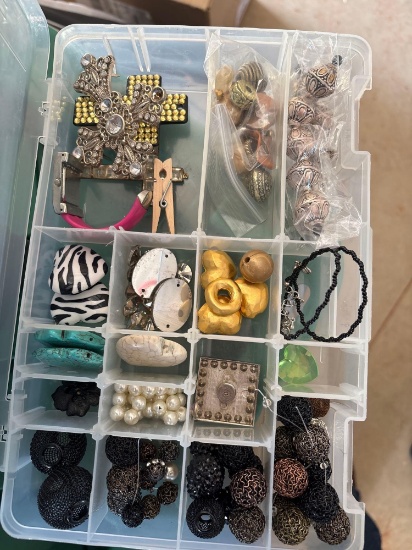 Jewelry beads