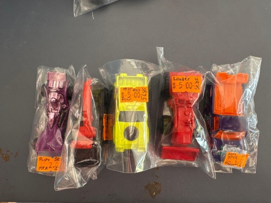 Scale model cars five count