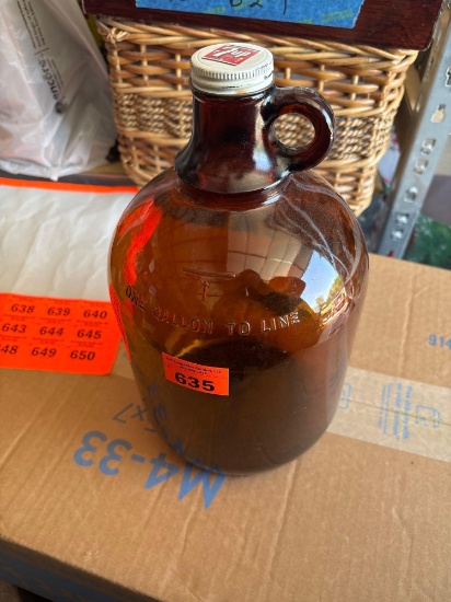 7-Up jar 1 gallon