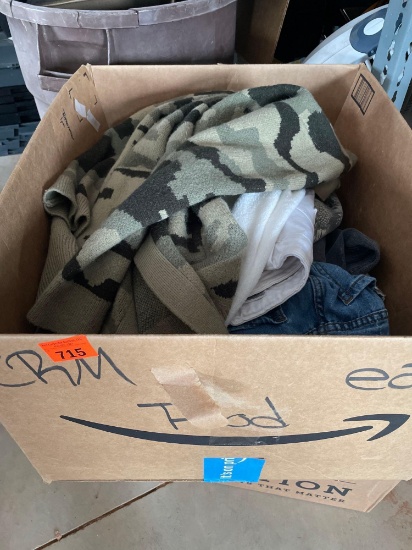 Box of womens clothing, see photos for sizing