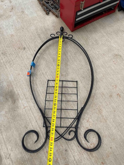 Plant stand