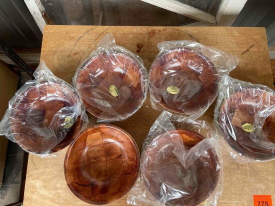 7 Tsubaki wood bowls