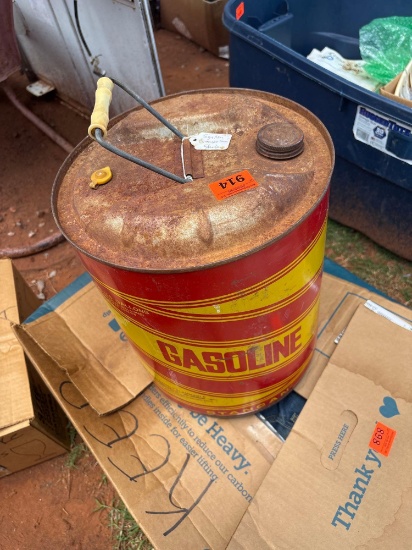 Metal fuel jug
