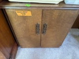Sewing storage cabinet