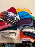 Tops, tees, sweats S-L