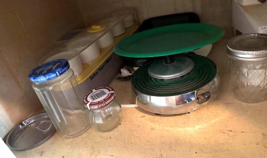 Glass containers, food processor, blender and more