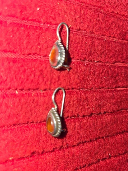Vintage Carnelian and Silver Earring Set. Stamped 925. Jewelry.