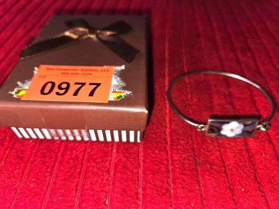Vintage Alpaca Mexico Silver W/ Abalone Bracelet. Stamped Mexico. With Gift Box. 7 Grams Total