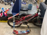 31 Dynacat childrens bike; Spider-Man scooter