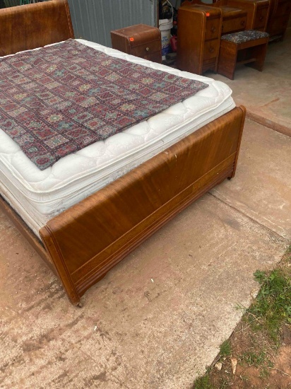 Vintage Full size bed with mattress