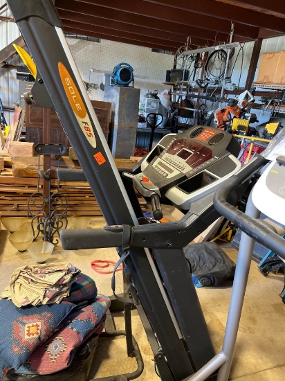 Treadmill Condition unknown Buyer to bring help to load