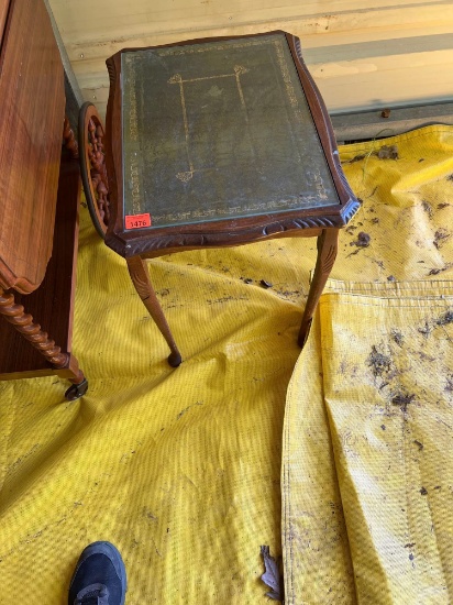 End table Measurements in photos