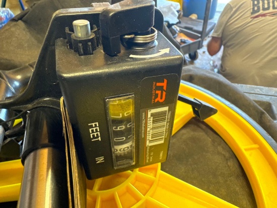 Surveying measuring wheel