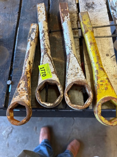 Striking wrenches 4 times the money