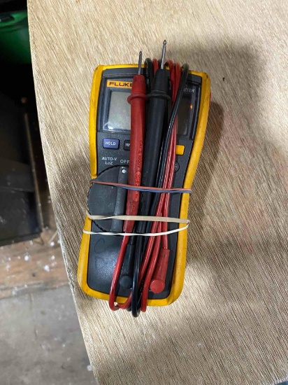Fluke meter