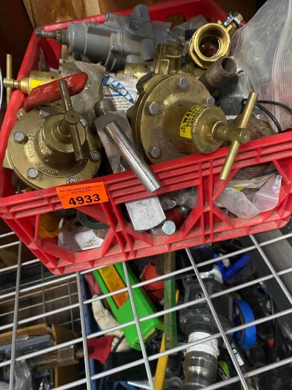 Various brass fittings