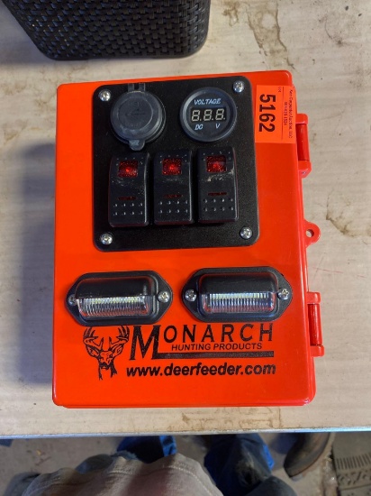 Monarch hunting product