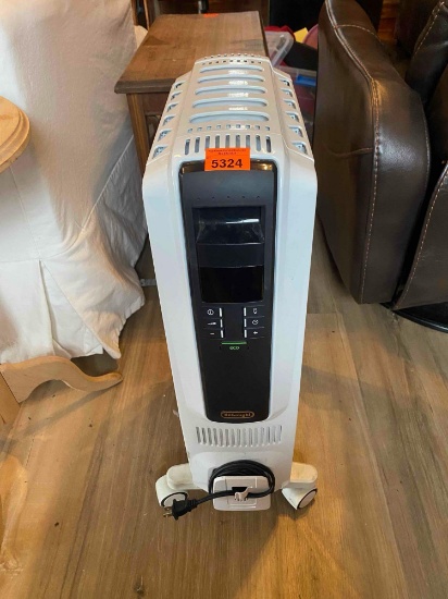 DeLonghi rolling space heater