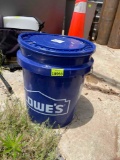 Lowes bucket with bird seed