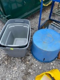 Empty totes