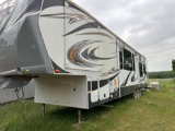 2011 Cyclone hd 40 fifth wheel travel trailer ,