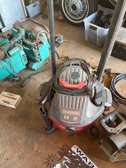 Craftsman 12 gallon vacuum