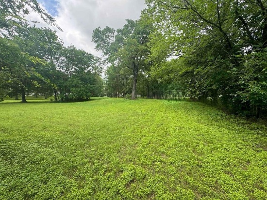 Address: 425 SE 10th Ave. Ardmore, OK.0.17 Acre Lot