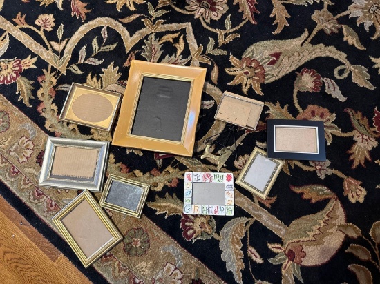 9 picture frames 2 picture frame holders