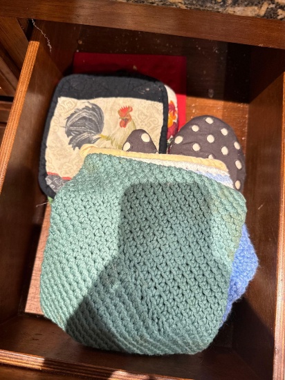 Pot holder