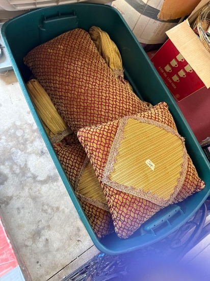 pillow set