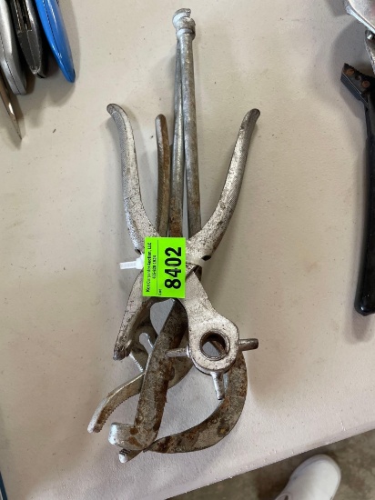 Leather hole punch, plug slip joint adjustable pliers