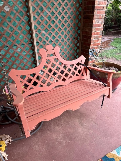 swinging chair