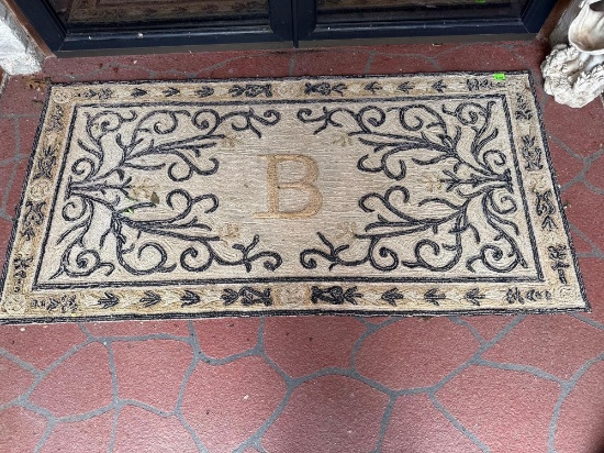 B rug.
