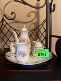 Tea pot set
