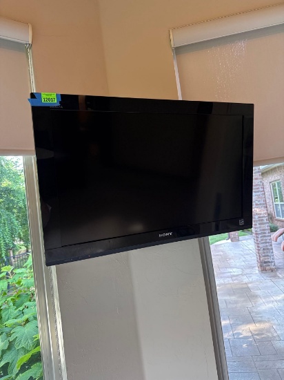 Sony TV, 32 inch