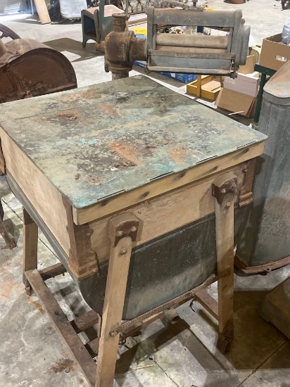 antique Thor washer