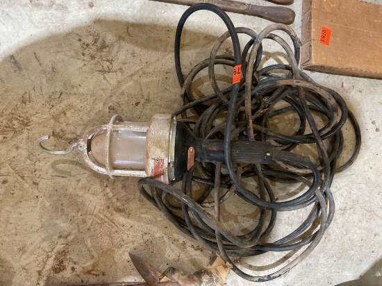 portable lighting for hazardous locations