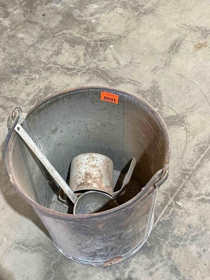 Bucket