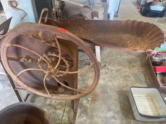 Antique Corn Sheller