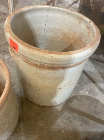 Vintage large flower pot