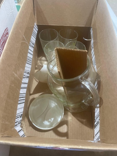 Tea pitcher and glasses
